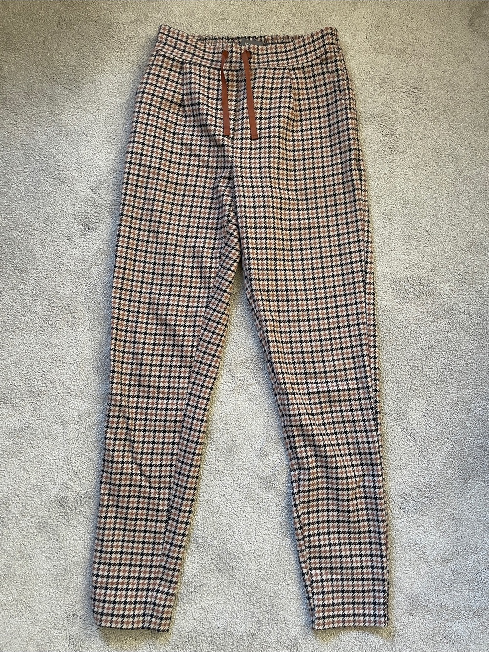 Women's Cropped Houndstooth Pants in Brown/Black
